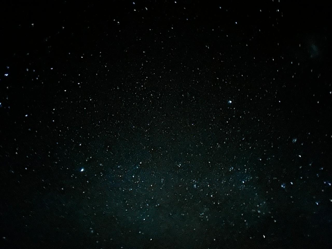 Star-filled night sky above Nardouw
